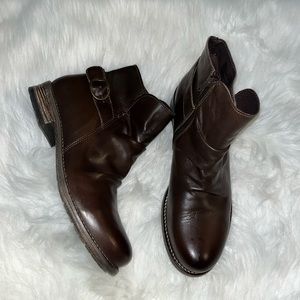 Leather Brown Boots